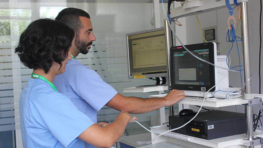 Enfermeros en un hostpital